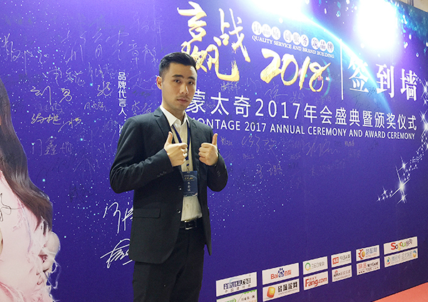 蒙太奇硅藻泥“*帥店長”：勇于挑戰(zhàn)，敢于突破